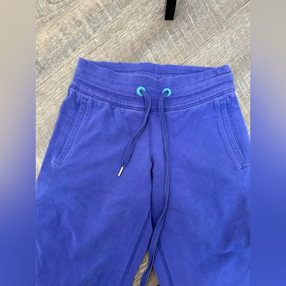 LULULEMON Blue Sweatpants - Picture 2 of 4